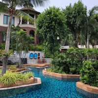 ラグーンプール