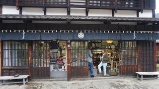 さりげなく特徴のあるお店です