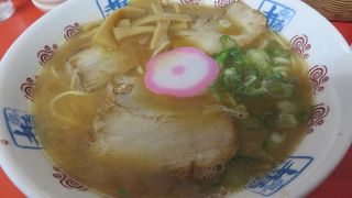 狭いけどおいしい