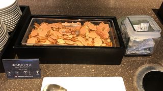 羽田空港国内線第1旅客ターミナル 日本航空『サクララウンジ』（南ウイング）の口コミ