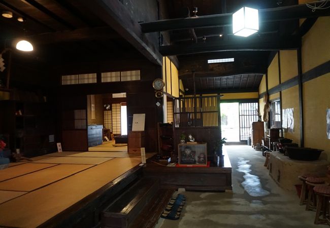 建物に入った瞬間から