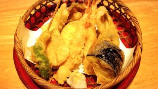 日本料理屋さんのような蕎麦屋さん