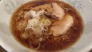 高山祭りで高山ラーメンを食べる