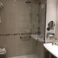 残念ながらバスタブはありませんでした。