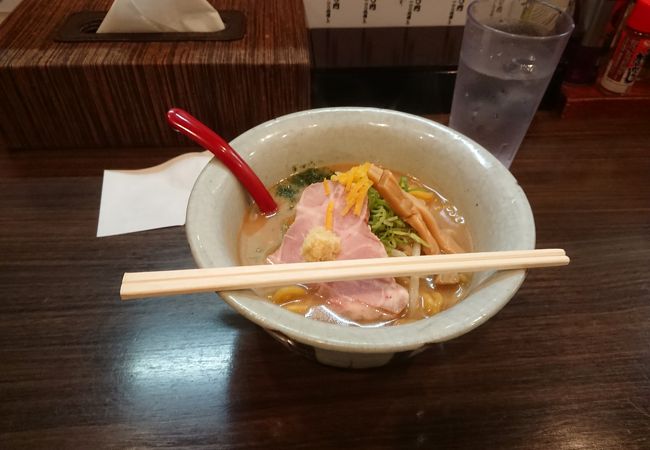 人気のラーメン屋