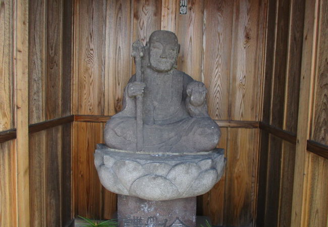 田畑が残る自然豊かな所で空気が美味しいです。