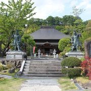 落ち着いた雰囲気のお寺