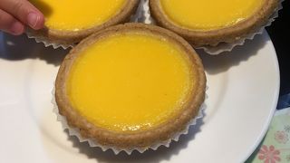 作りたてのエッグタルト
