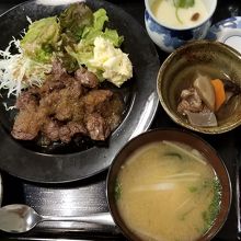 サイコロステーキランチ