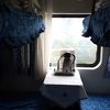 近代的な駅で入り口と出口は隣り合ってますが通り抜けできなかった。