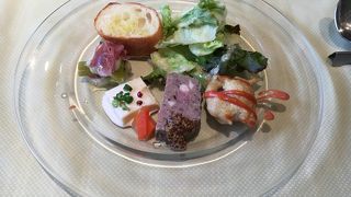 デ・ボン・クール