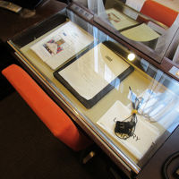 こうしたガラス天板も、客室を広く見せる工夫ですね