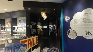 等身大フィギアあり