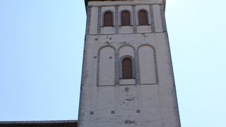 旧市街にある教会