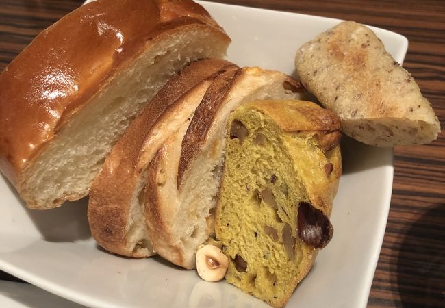 メゾンカイザーカフェ 丸の内店 クチコミ アクセス 営業時間 丸の内 大手町 八重洲 フォートラベル メゾンカイザーカフェ 丸の内店 クチコミ アクセス 営業時間 丸の内 大手町 八重洲 フォートラベル