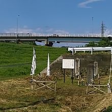 二本松の市街地から安達ヶ原に行く途中にあります
