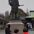 大阪城を見に行く途中にある神社
