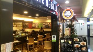 松山空港　愛煙家の皆さんはこちらへ