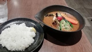 フルーティなスープカレー、スタッフの人は丁寧と感じました
