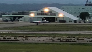 戦闘機が見れる展望でっき