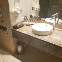 トイレ、洗面台