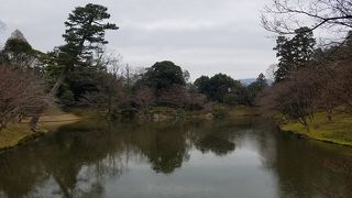 現在は庭園のみが残っています