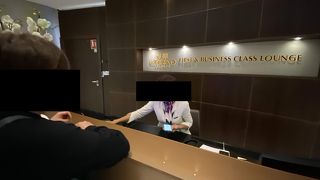 John F. Kennedy International Airport (JFK)