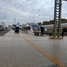 向かって一番右が、夜行列車