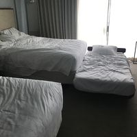 部屋の雰囲気（宿泊後に撮影のため少し乱れています）