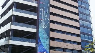 お金がかかって…