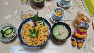 ウニ三昧のトリプルうに丼セット