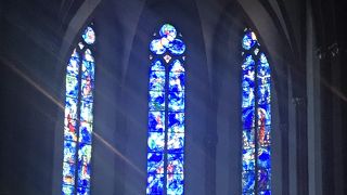 マインツ聖シュテファン教会のシャガールのステンドグラス
