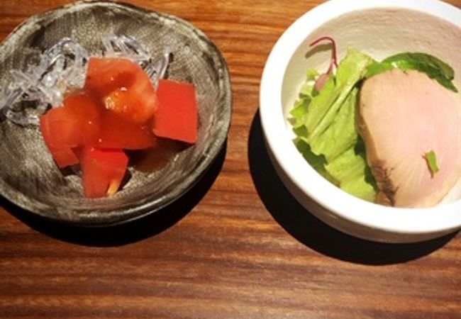 駅近くのお店です