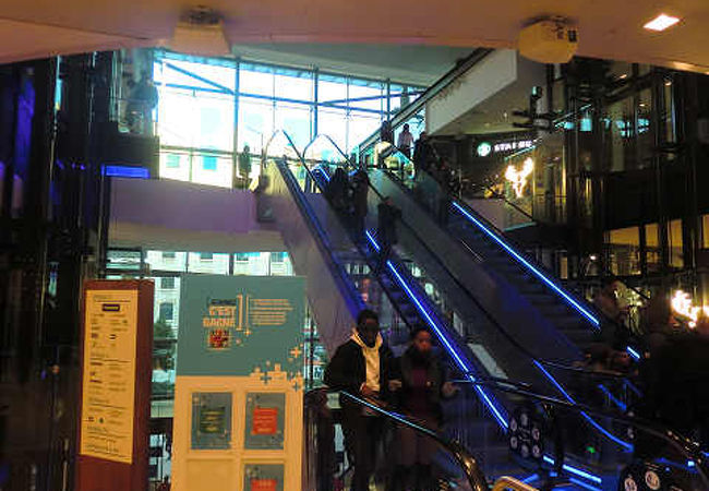 マルセイユの一大ショッピングモール