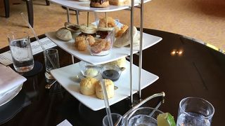 シェラトン都ホテルのラウンジです