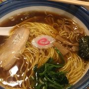 商店街の入りやすい函館ラーメン屋さん