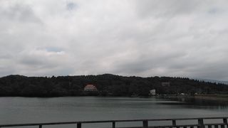 広くて多くの施設がある公園