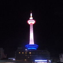 夜の京都タワー