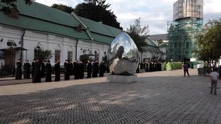 ペチェルスキエ門