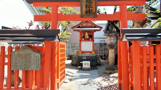 小さな神社