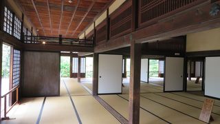 掛川城の二の丸の中が開放されている