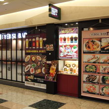 フードメニューも豊富です