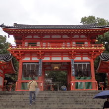 八坂神社の西楼門