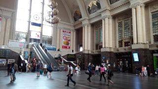 ヴァグザーリナキエフ駅は面倒