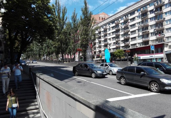 チアトラーリナ駅