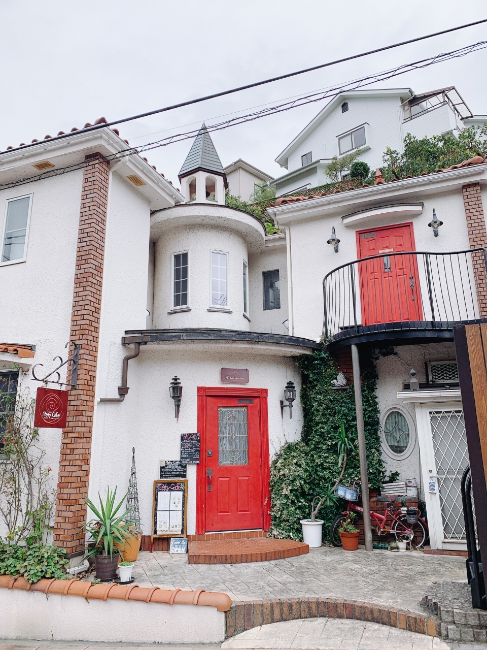 山手らしい可愛らしい洋館カフェ