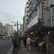 韓国の美味しいものが売っています