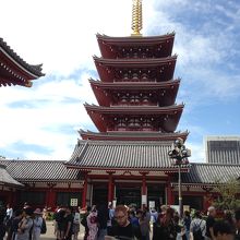 外人受けするカラフルな塔です