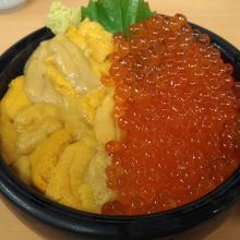 生うにイクラ丼