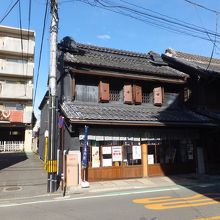 シックですねえ。